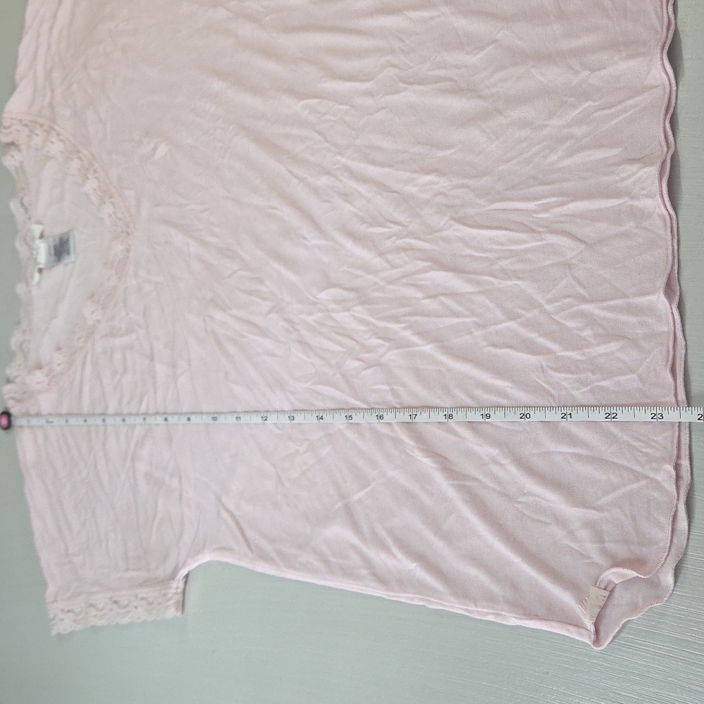 Barefoot Dreams Luxe Milk Jersey V-Neck Tee & Classic Pant Set - Picture 6 of 15